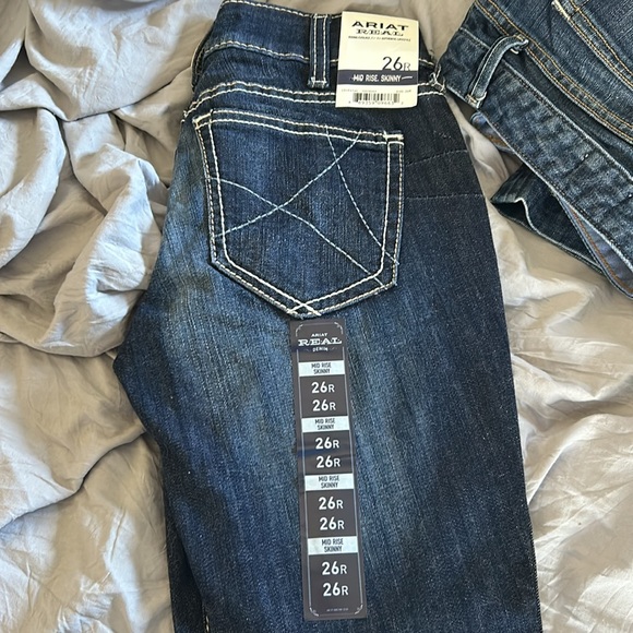 Ariat Real Jeans - Picture 3 of 3